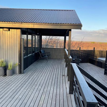 Cozy 3Br Summerhouse With Hot Tub In South Iceland Selfoss Exterior photo