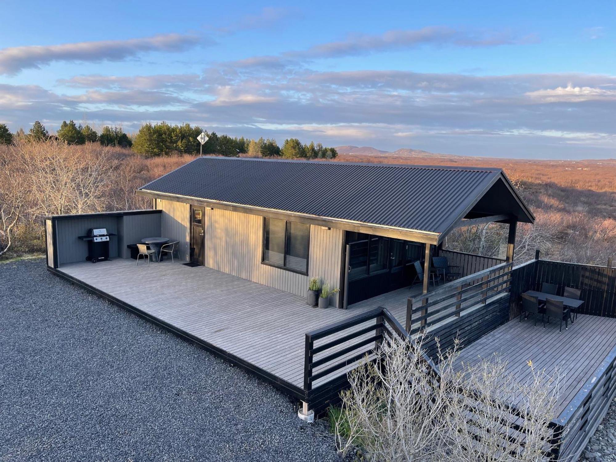 Cozy 3Br Summerhouse With Hot Tub In South Iceland Selfoss Exterior photo